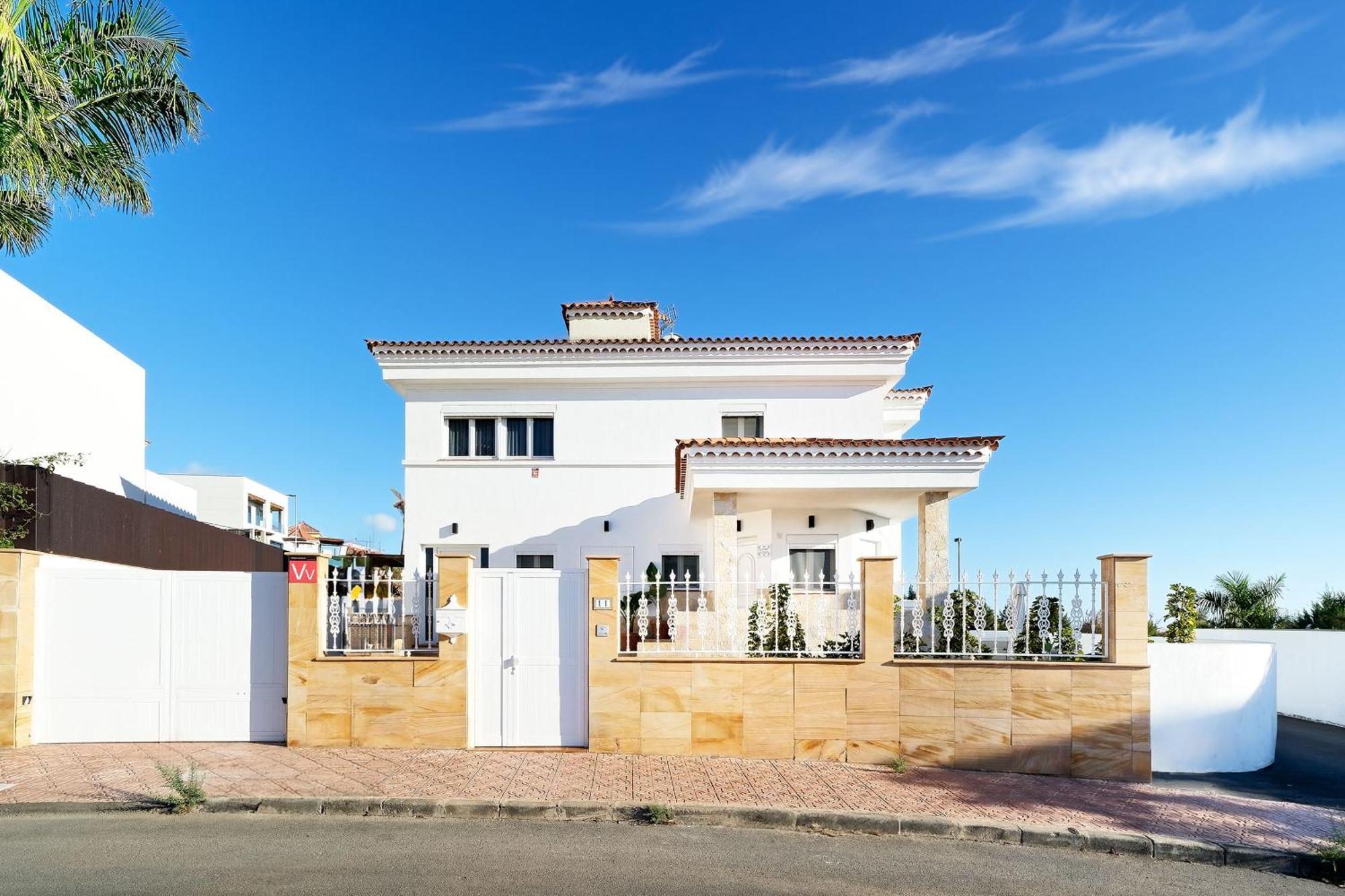 Villa Laravi By Maspalomas Holiday Villas Meloneras Exterior photo
